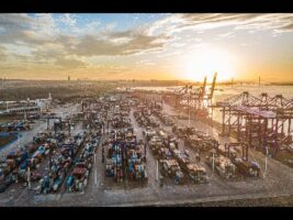 富人赚钱的秘密到底是什么？